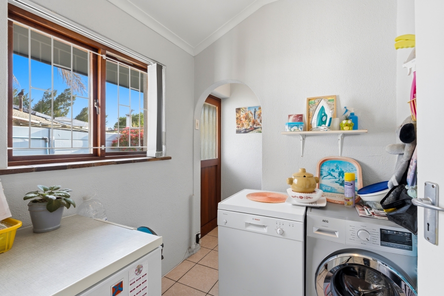 4 Bedroom Property for Sale in Edgemead Western Cape